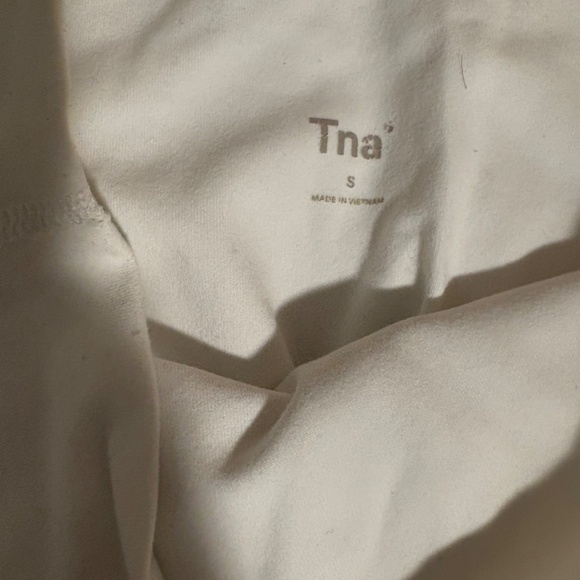 TNA Action Leggings – White (Size S) - Picture 2 of 3